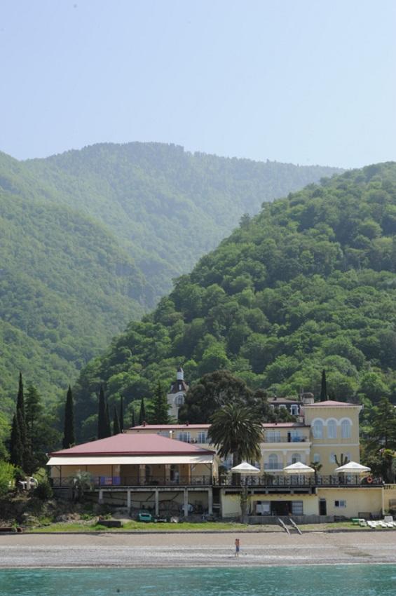 Lazurniy Bereg Hotel Gagra Ngoại thất bức ảnh