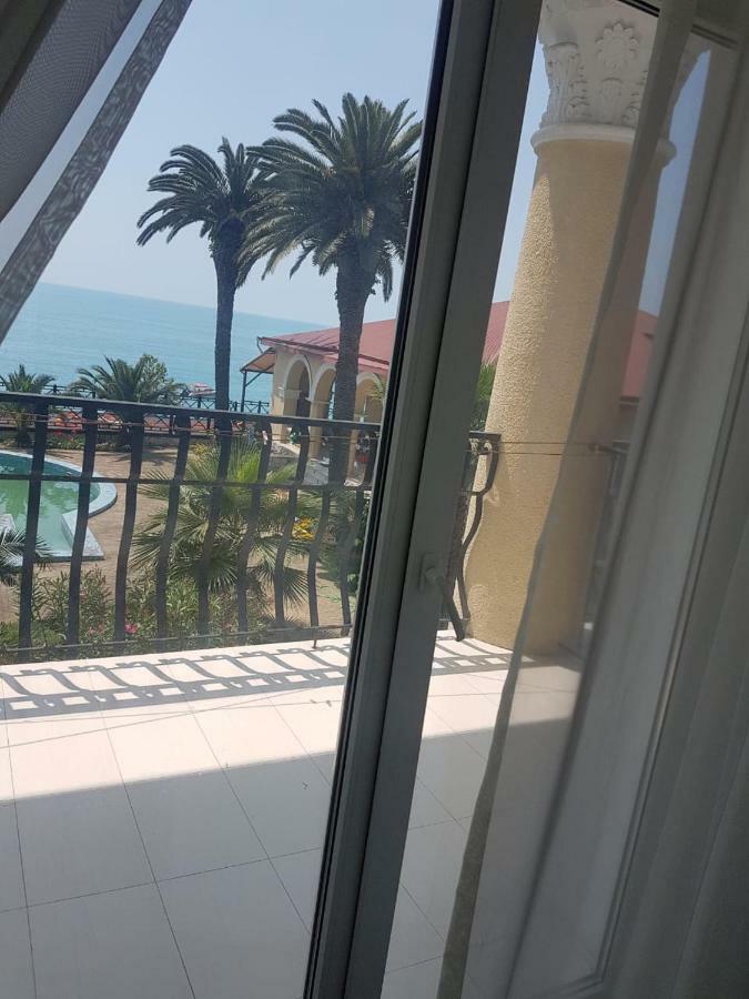 Lazurniy Bereg Hotel Gagra Ngoại thất bức ảnh