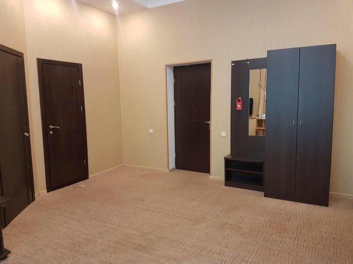 Lazurniy Bereg Hotel Gagra Ngoại thất bức ảnh