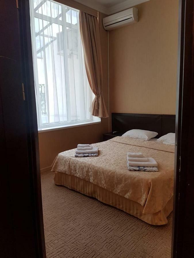 Lazurniy Bereg Hotel Gagra Ngoại thất bức ảnh