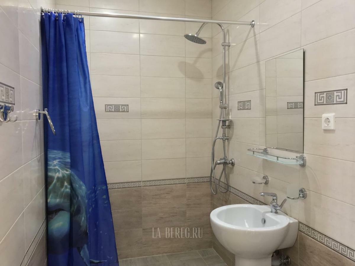 Lazurniy Bereg Hotel Gagra Ngoại thất bức ảnh